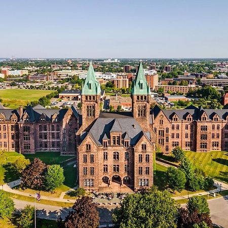 The Richardson Hotel Buffalo Exterior foto